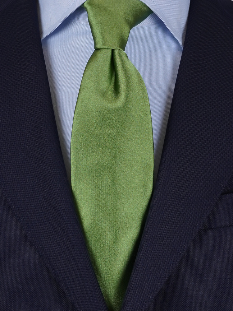 Ljus olivgrön satinslips & näsduk