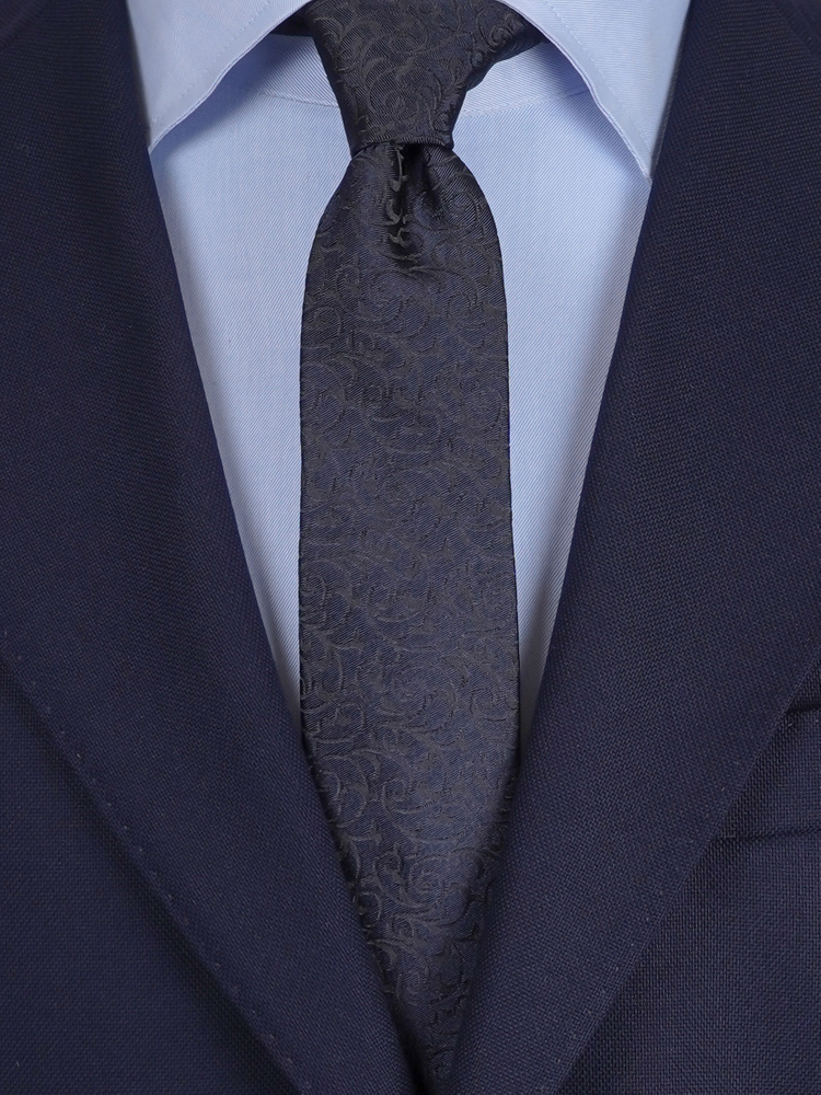 Laivastonsininen kapea silkkisolmio & taskuliina