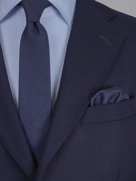 Sötétkék szűk kasmír grenadine nyakkendő és díszzsebkendő