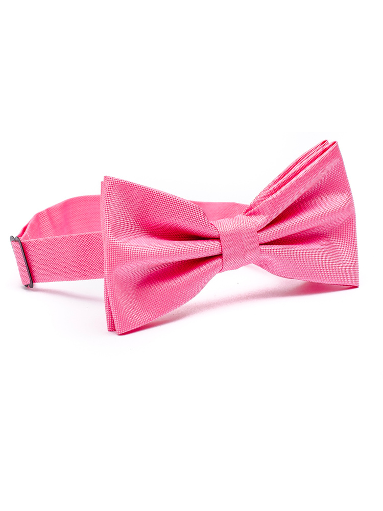 Pink bow tie