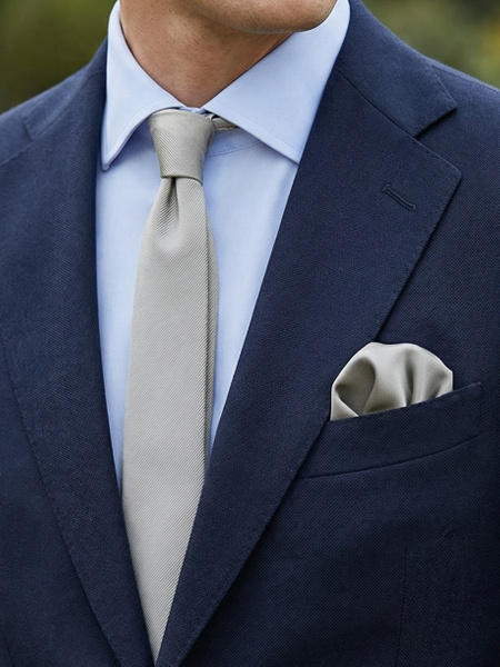 Skinny dark silver tie & hanky