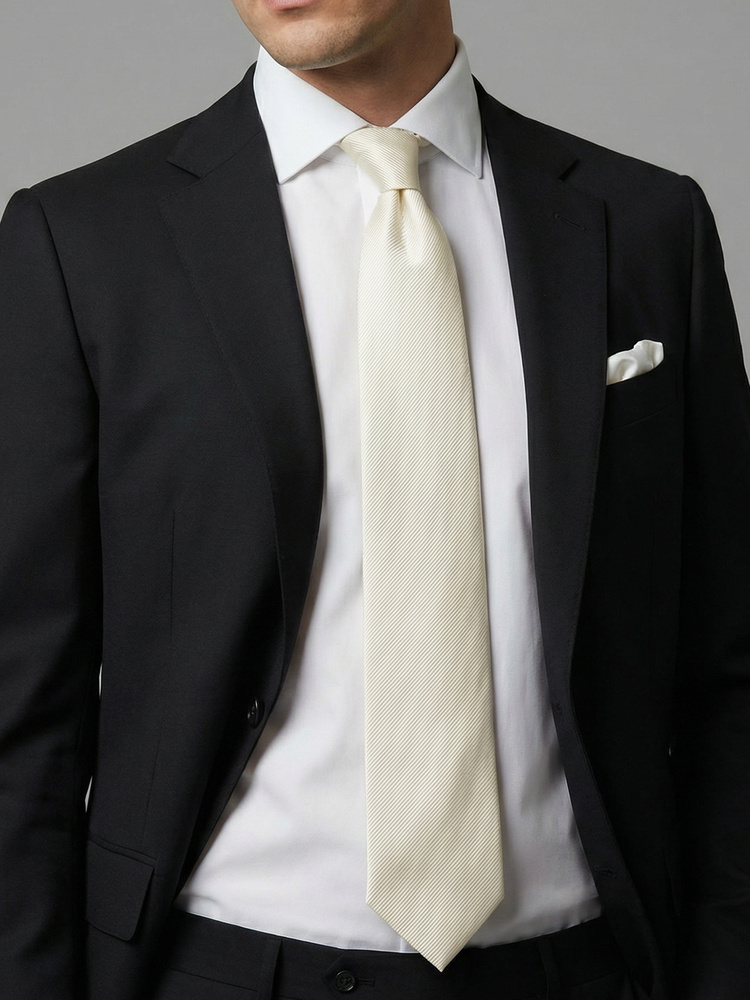 Valkoinen solmio & taskuliina