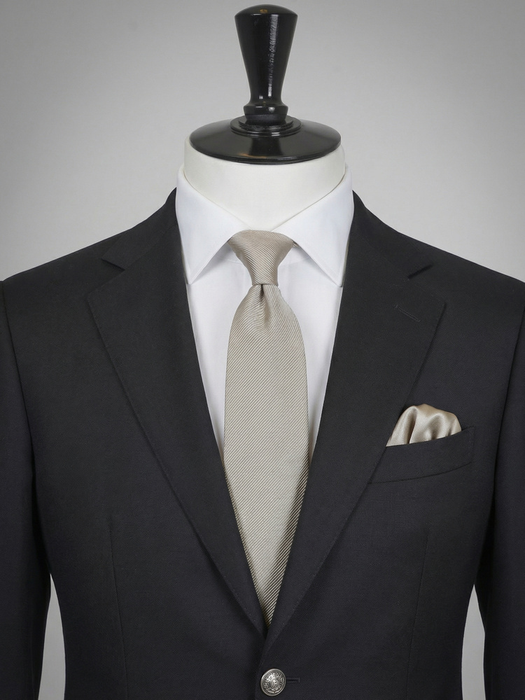 Greige-beige solmio & taskuliina