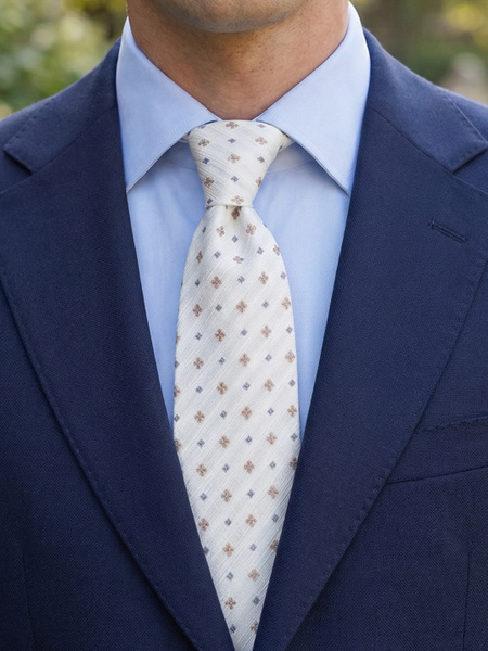 Beige shantung tie Capri
