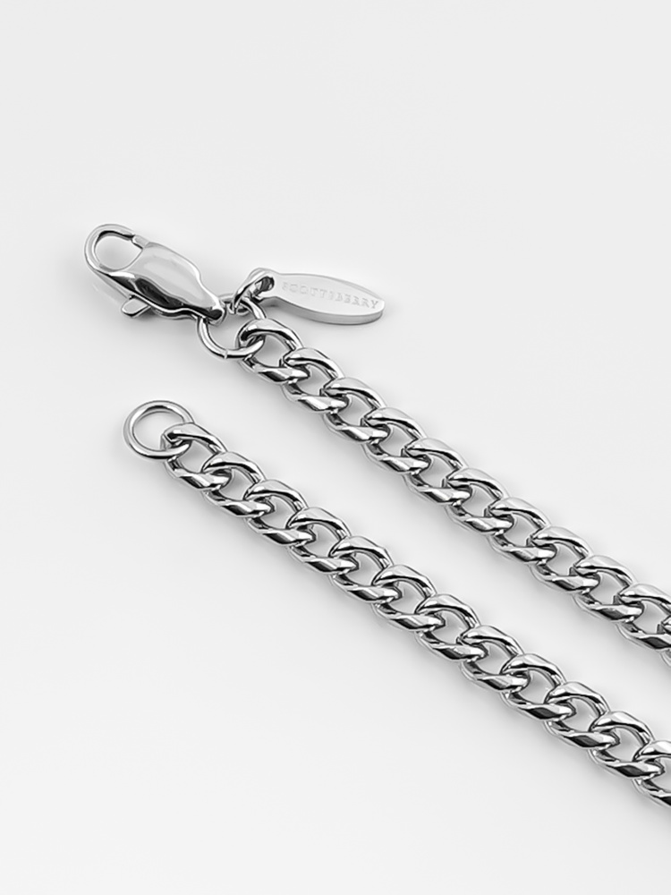 4 mm | Silberfarbenes Gliederarmband aus Edelstahl