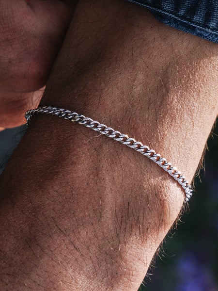 3 mm | Silberfarbenes Gliederarmband aus Edelstahl
