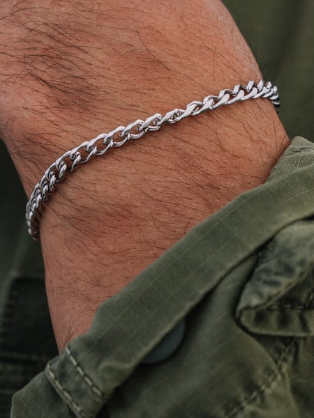 5 mm | Silberfarbenes Gliederarmband aus Edelstahl