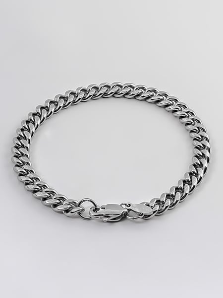 7 mm | Silverfärgat kedjearmband i rostfritt stål
