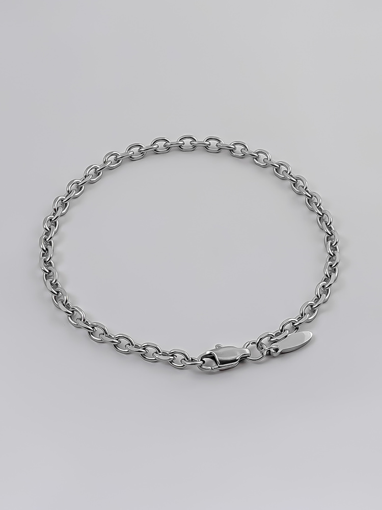 4 mm | Silberfarbenes Gliederarmband aus Edelstahl