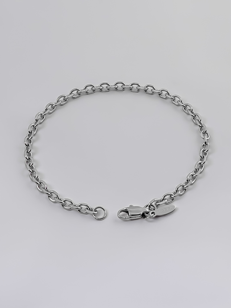 4 mm | Silberfarbenes Gliederarmband aus Edelstahl