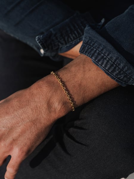 4 mm | Goudkleurige schakelarmband roestvrij staal