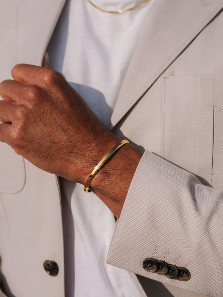 Bangle bracelet | Regent cuff gold