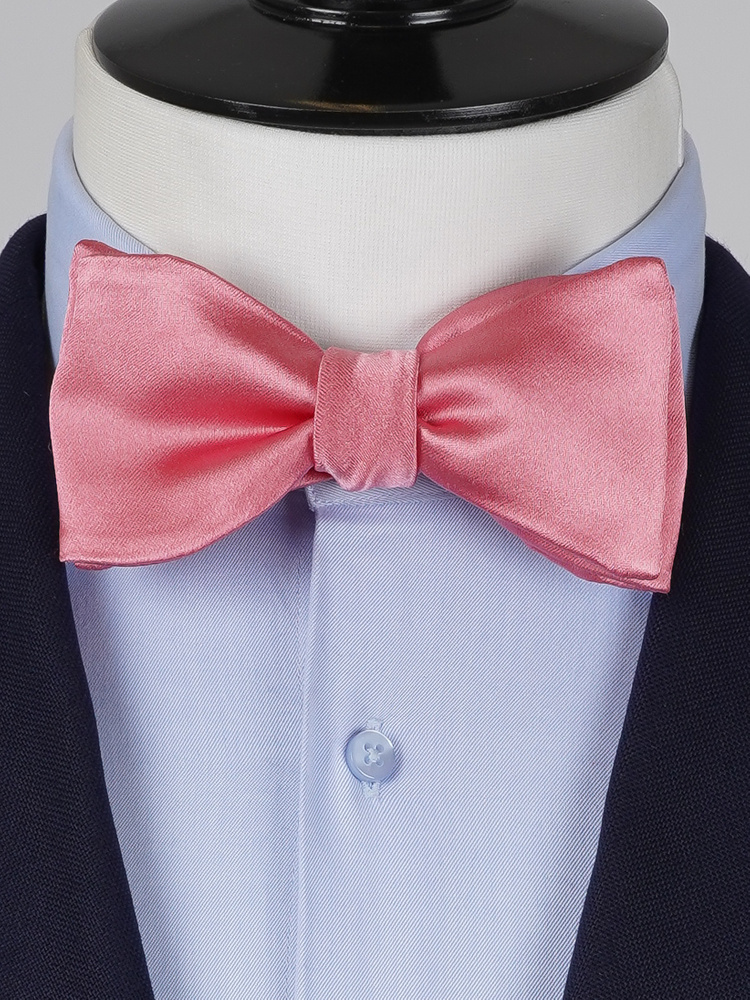 Salmon pink self-tie bow tie