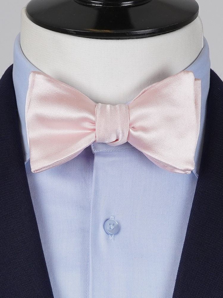 Very light pink self-tie bow tie