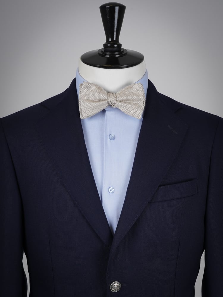 Beige grenadine self-tie bow tie