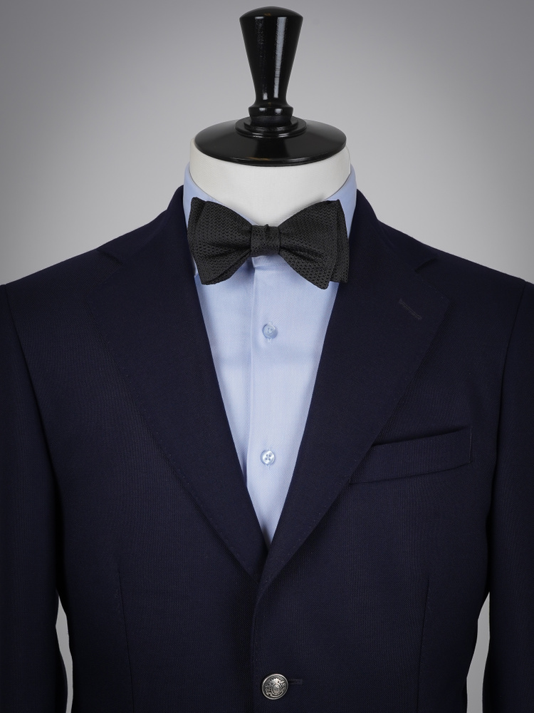 Black grenadine self-tie bow tie