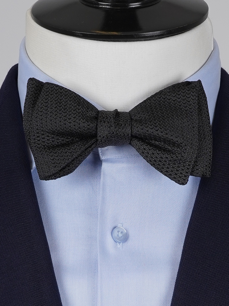 Black grenadine self-tie bow tie