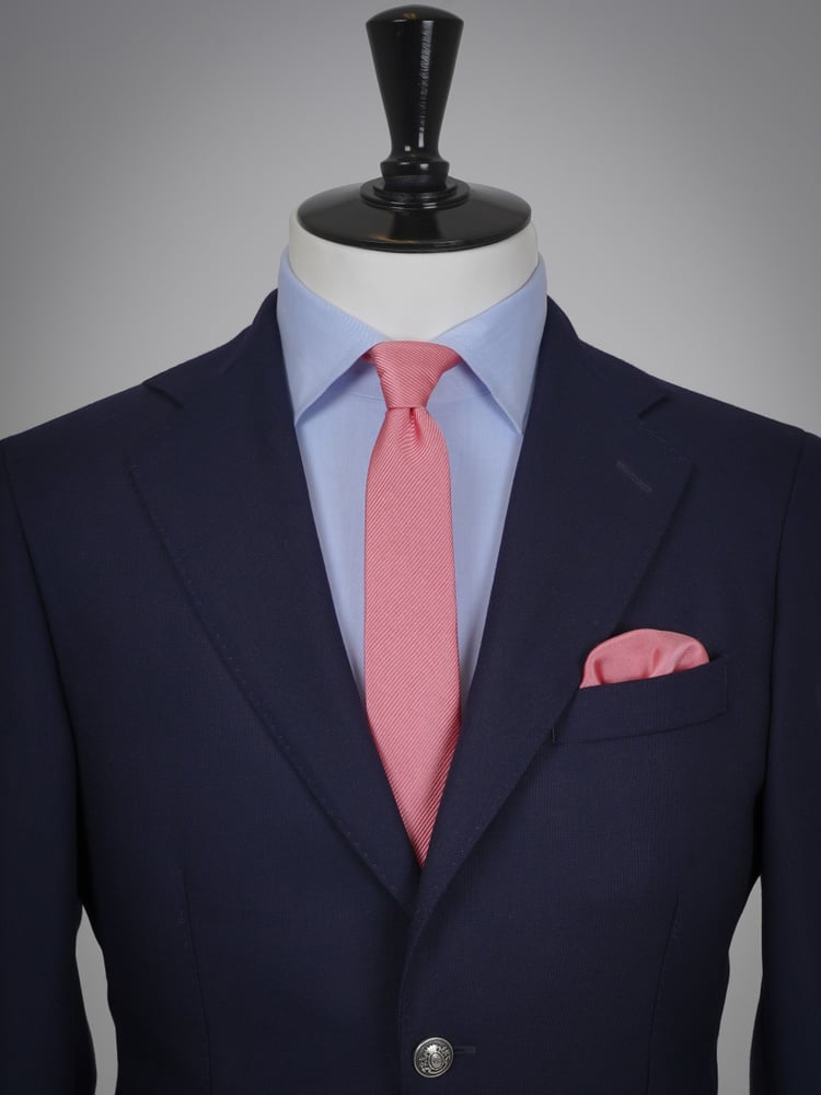Cravatta rosa salmone stretta & pochette da taschino