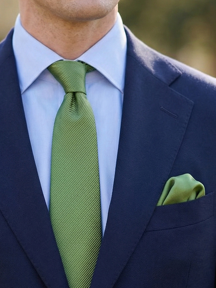 Smal ljus olivgrön slips & näsduk