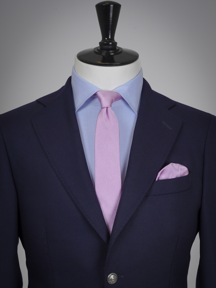 Skinny very light purple tie & hanky
