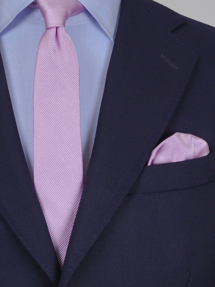 Skinny very light purple tie & hanky