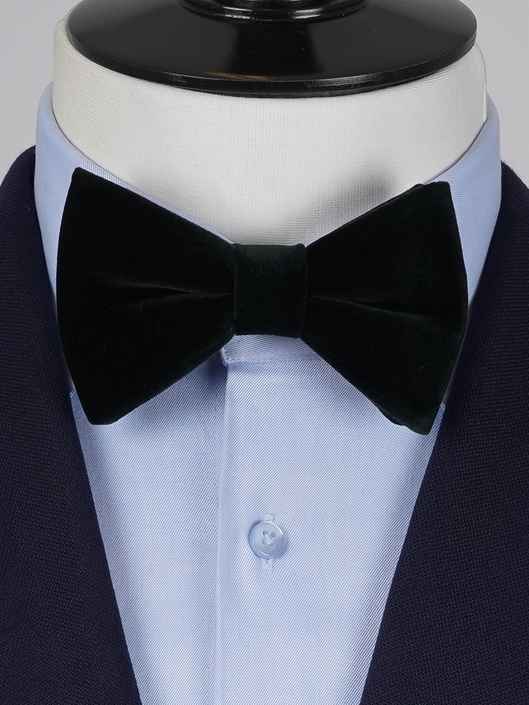 Black velvet bow tie