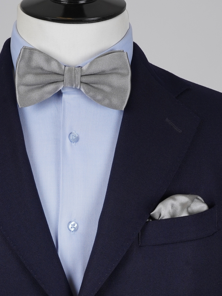 Nœud papillon argentée avec pochette de costume