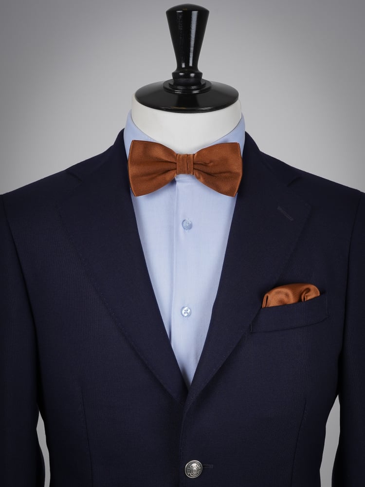 Braune Fliege & Einstecktuch