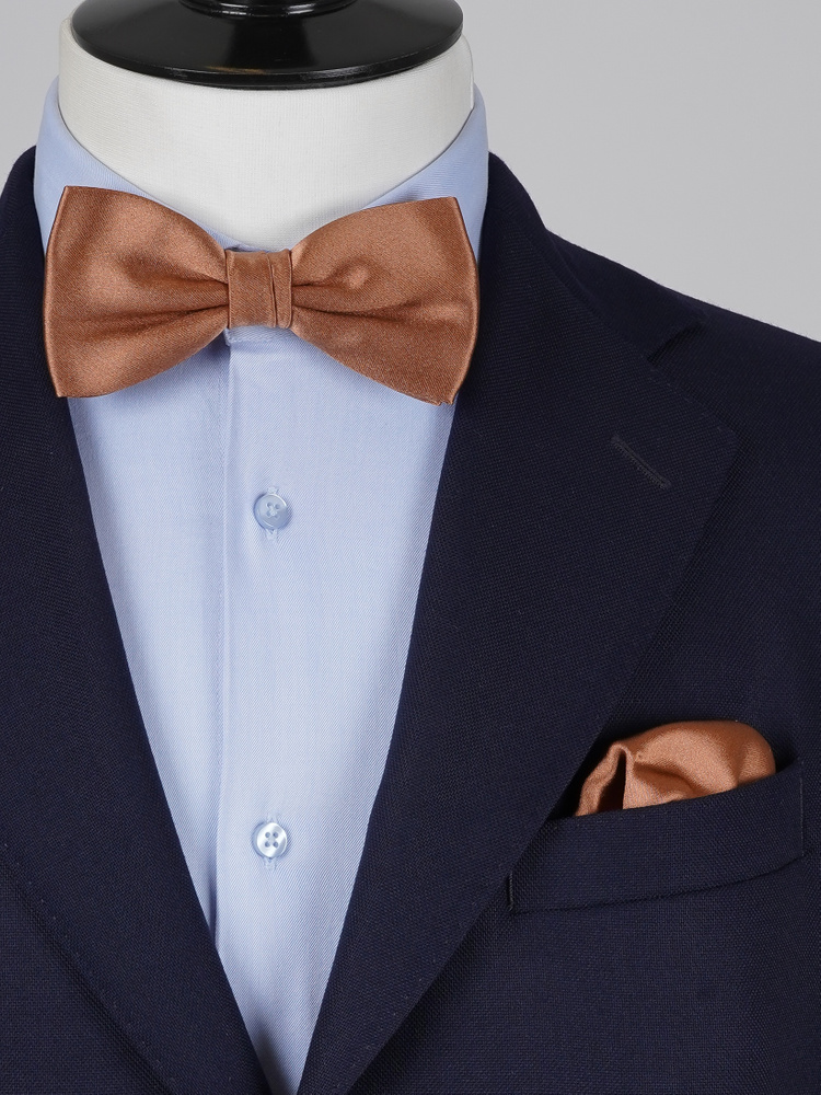 Nœud papillon marron clair avec pochette de costume