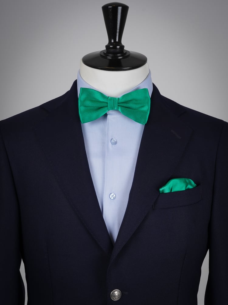 Smaragdgrüne Fliege & Einstecktuch