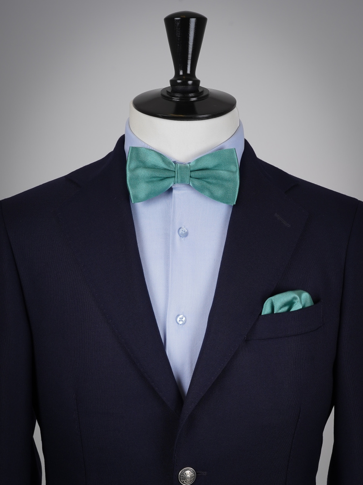 Тъмноментовозелена папийонка и кърпичка за сако