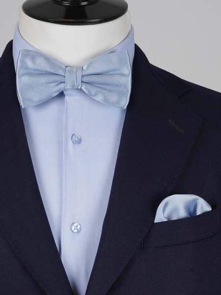 Laço azul muito claro & lenço de bolso