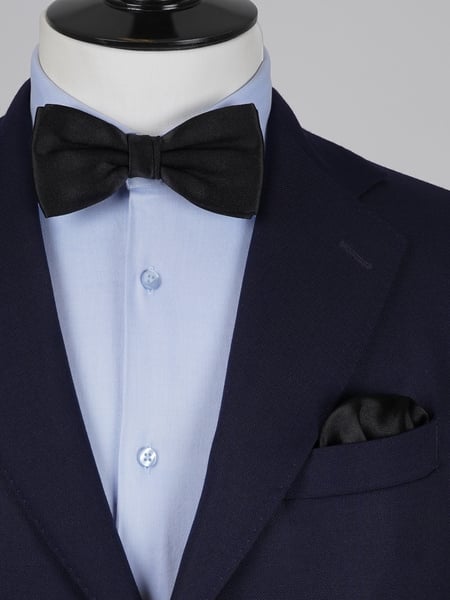 Black bow tie & hanky
