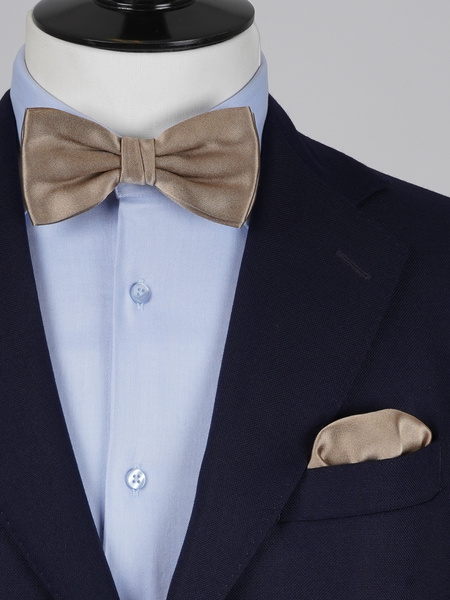 Warm beige bow tie & hanky