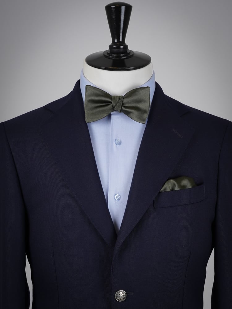 Selbstbinder Dunkelolivgrüne Fliege & Einstecktuch