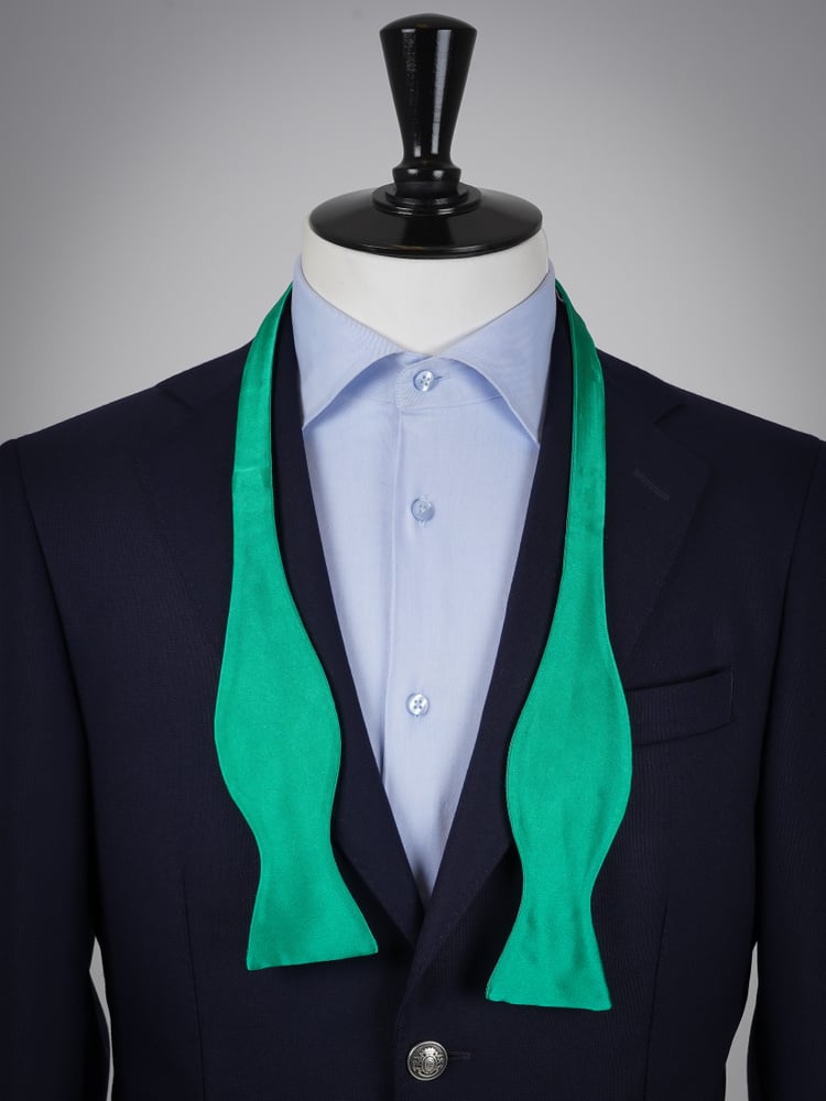 Selbstbinder Smaragdgrüne Fliege & Einstecktuch