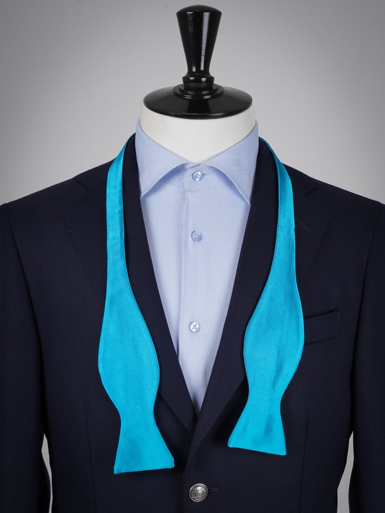 Selbstbinder Türkise Fliege & Einstecktuch