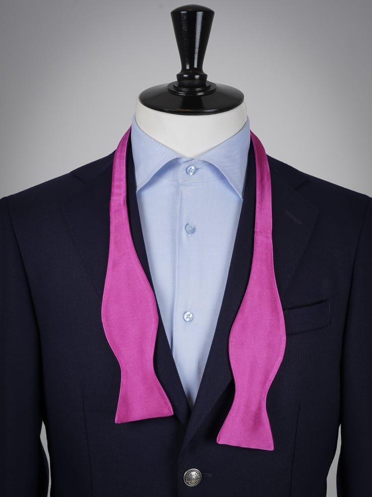 Selbstbinder Rosenlila Fliege & Einstecktuch