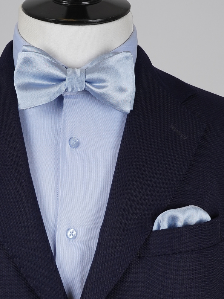 Selbstbinder Extra hellblaue Fliege & Einstecktuch