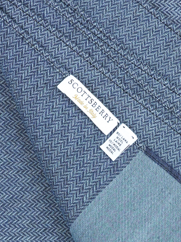 Kék gyapjúsál halszálka mintával Erice